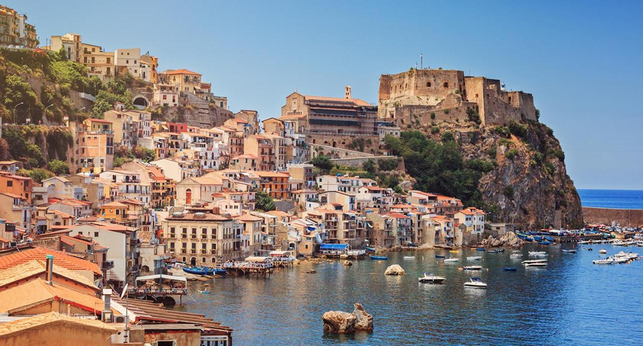 Leonardo Suites Scilla Bagian luar foto